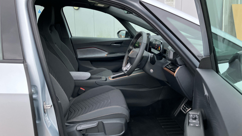 CUPRA Born 170kW e-Boost V1 79kWh 5dr Auto Electric Hatchback